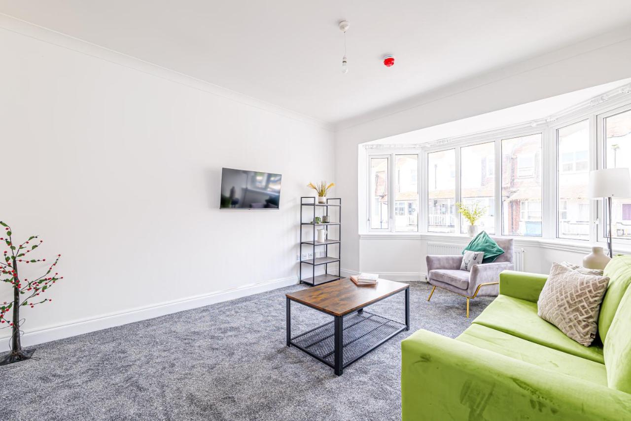 Luxury Apartments In Margate Centre Extérieur photo